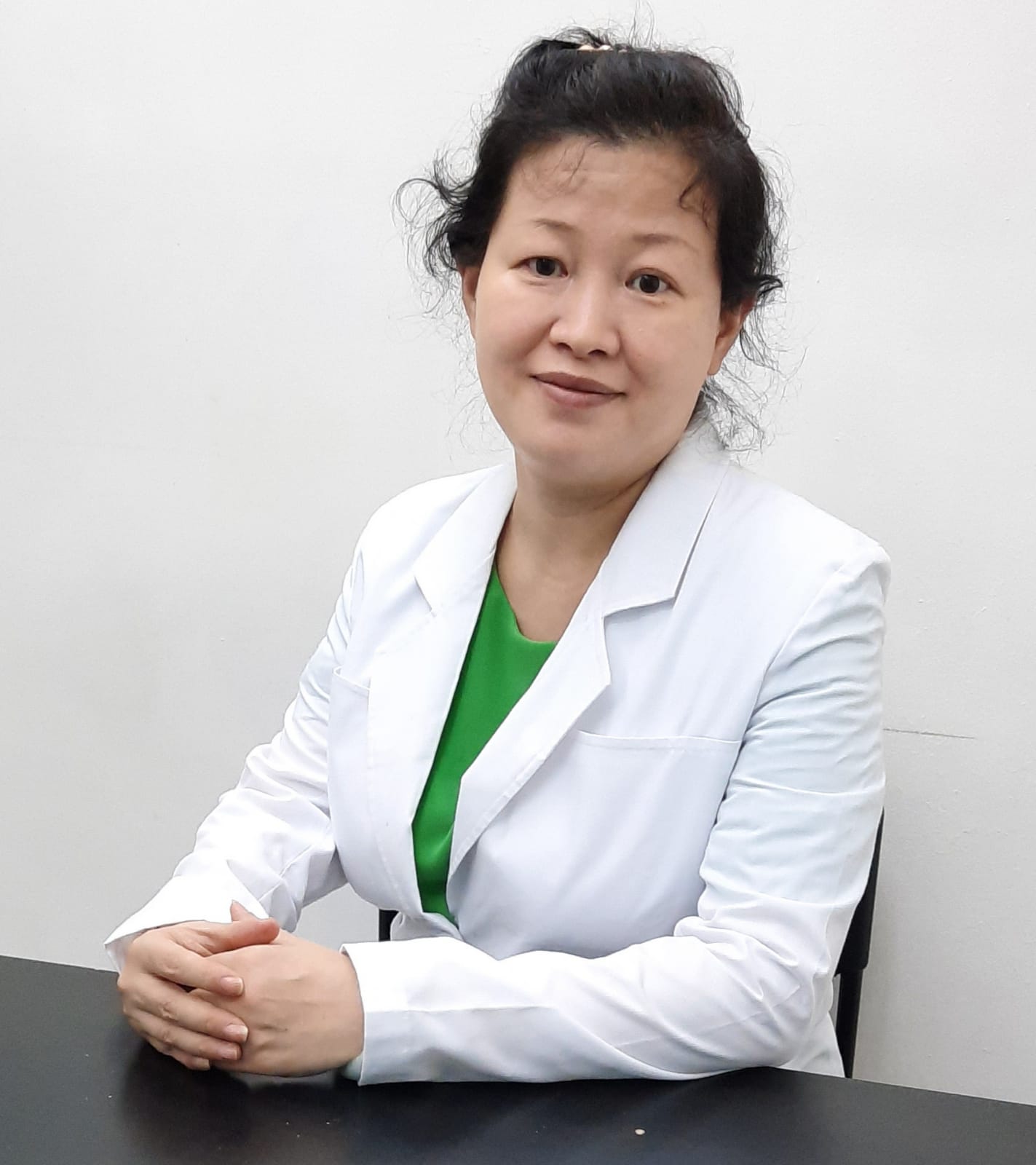 Physician Hu XiaoNan